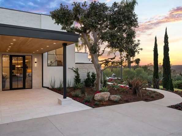 6067 Paseo Valencia, Rancho Santa Fe CA 92067
