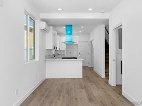 4128 32 Thorn St, San Diego CA 92105