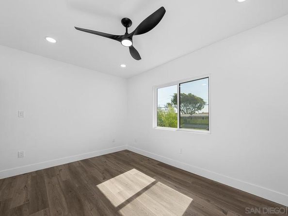 4128 32 Thorn St, San Diego CA 92105