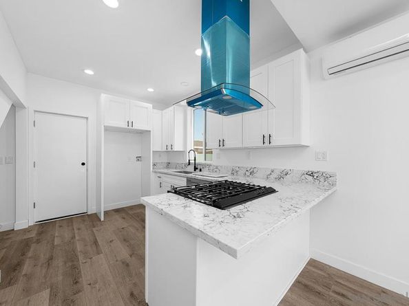 4128 32 Thorn St, San Diego CA 92105