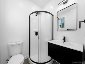 4128 32 Thorn St, San Diego CA 92105
