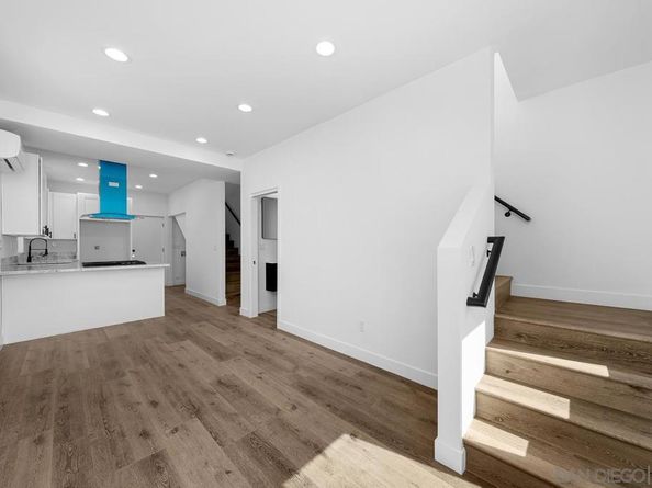 4128 32 Thorn St, San Diego CA 92105