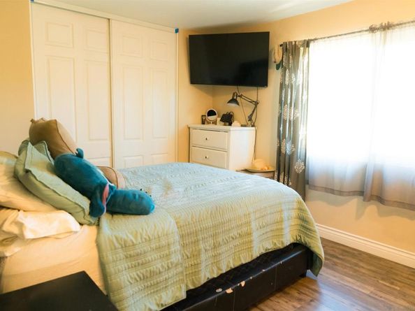 10179 Canyon Dr, Escondido CA 92026