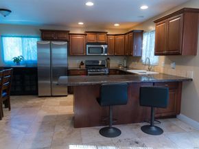 10179 Canyon Dr, Escondido CA 92026