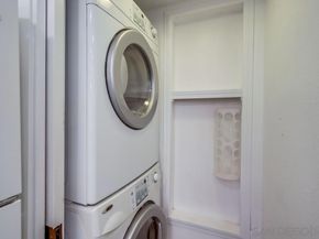 9458 Twin Trails Dr 205, San Diego CA 92129