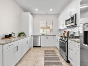 4384 Nautilus Way 8, Oceanside CA 92056