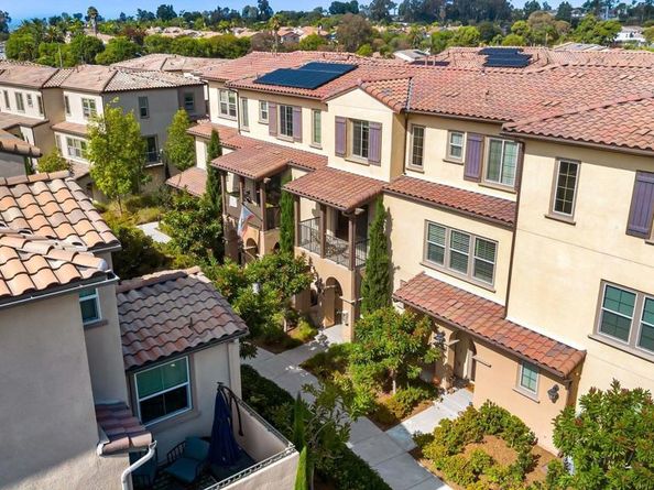 4384 Nautilus Way 8, Oceanside CA 92056