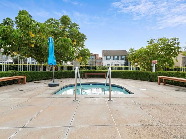 4384 Nautilus Way 8, Oceanside CA 92056