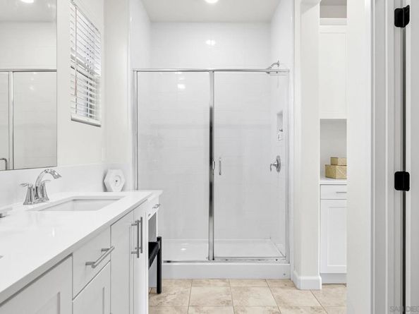 4384 Nautilus Way 8, Oceanside CA 92056