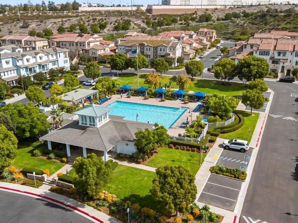 4384 Nautilus Way 8, Oceanside CA 92056