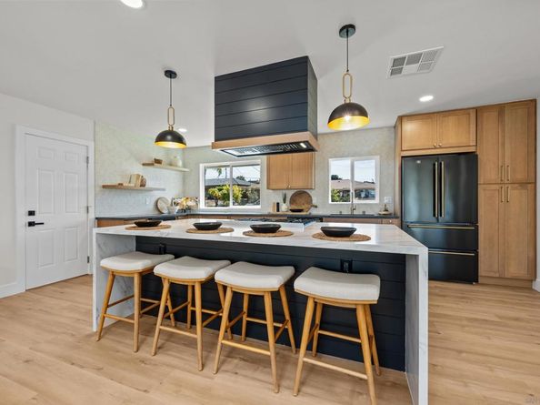 6196 Rockhurst Dr, San Diego CA 92120