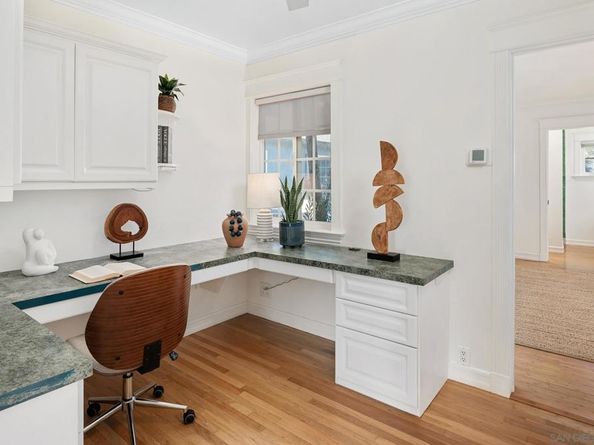 5825 Waverly Ave, La Jolla CA 92037