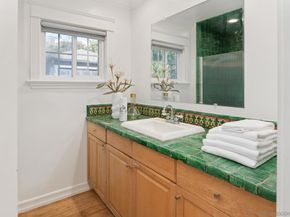 5825 Waverly Ave, La Jolla CA 92037
