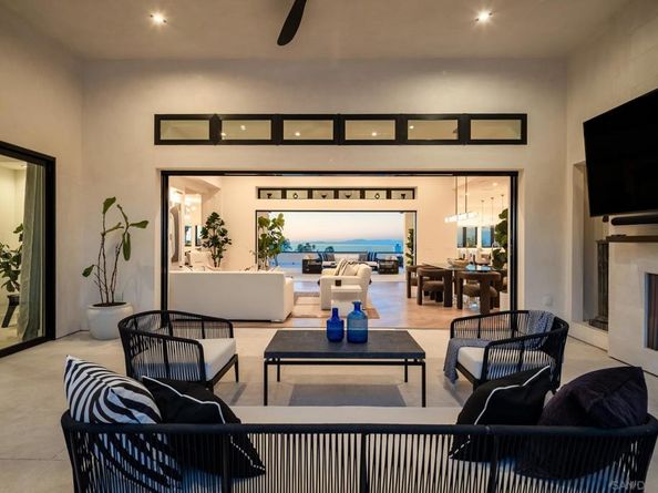 2365 Via Siena, La Jolla CA 92037