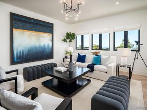 2365 Via Siena, La Jolla CA 92037