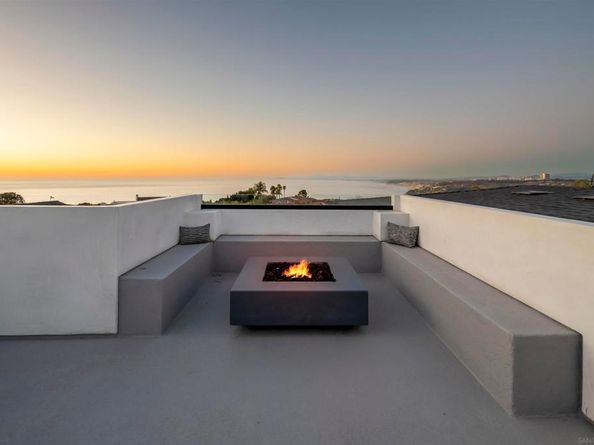 2365 Via Siena, La Jolla CA 92037