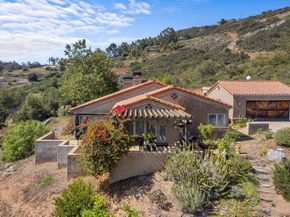 27615 Alps Ln, Escondido CA 92026