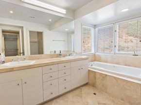 27615 Alps Ln, Escondido CA 92026