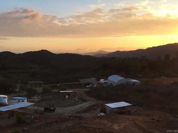 27615 Alps Ln, Escondido CA 92026