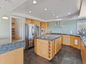 27615 Alps Ln, Escondido CA 92026