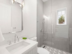 7216 Fay Ave, La Jolla CA 92037