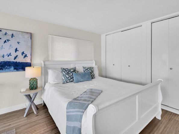 1123 25 S Pacific Street, Oceanside CA 92054