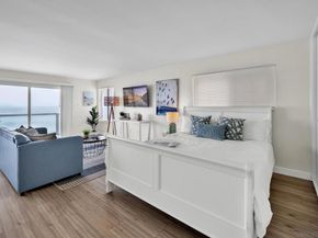 1123 25 S Pacific Street, Oceanside CA 92054