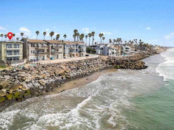 1123 25 S Pacific Street, Oceanside CA 92054