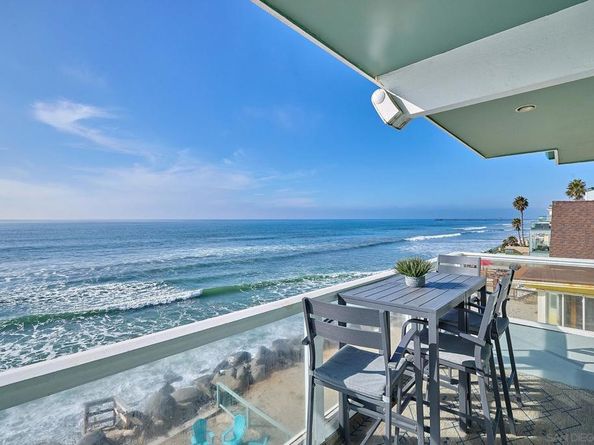 1123 25 S Pacific Street, Oceanside CA 92054