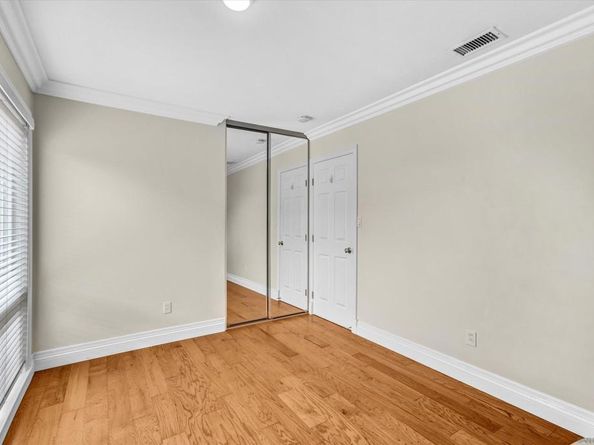 3226 Lloyd St, San Diego CA 92117