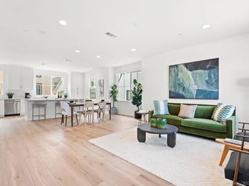 2548 Chamomile Ln