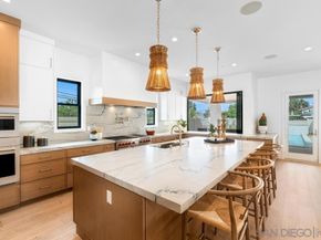 2910 Highland Dr., Carlsbad CA 92008