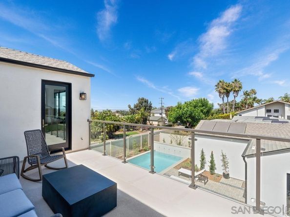 2910 Highland Dr., Carlsbad CA 92008