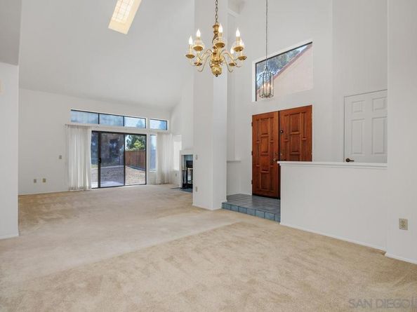 15389 Avenida Rorras, San Diego CA 92128