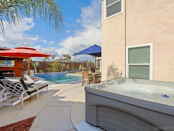 5351 Rio Plata Dr, Oceanside CA 92057