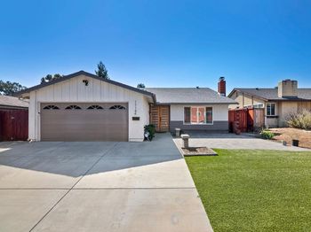 11184 Calle Dario