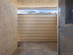 5125 Fontaine Street 105, Del Cerro CA 92120