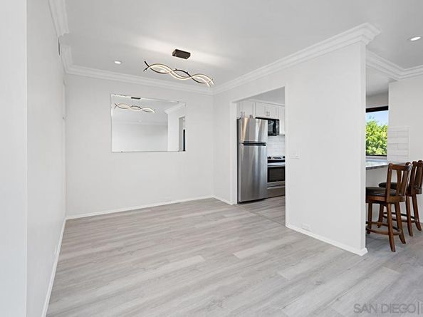 5125 Fontaine Street 105, Del Cerro CA 92120