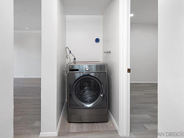 5125 Fontaine Street 105, Del Cerro CA 92120