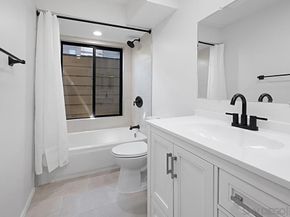 5125 Fontaine Street 105, Del Cerro CA 92120