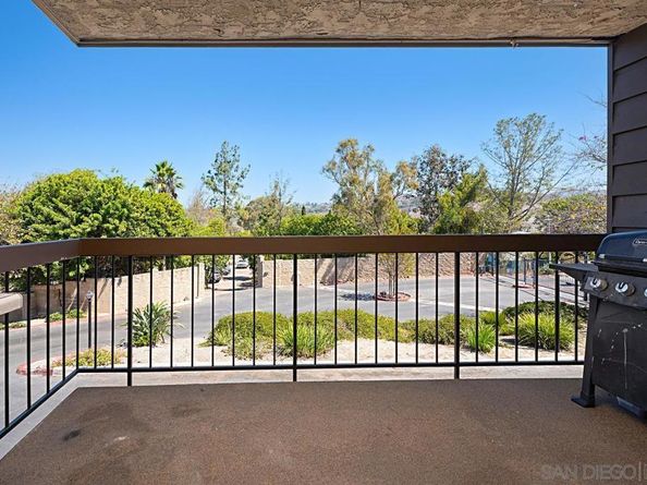 5125 Fontaine Street 105, Del Cerro CA 92120