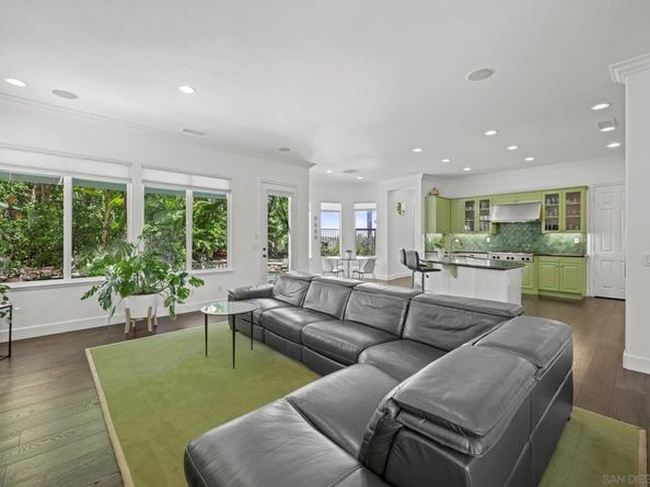 2930 Rancho Cortes, Carlsbad CA 92009