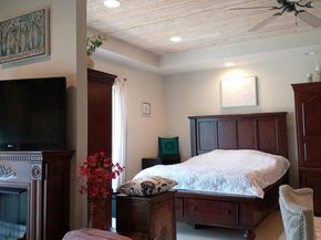 2003 Costa Del Mar Rd 692, Carlsbad CA 92009