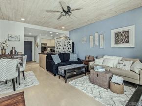 2003 Costa Del Mar Rd 692, Carlsbad CA 92009