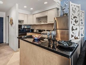 2003 Costa Del Mar Rd 692, Carlsbad CA 92009