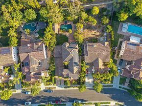 7424 La Mantanza, San Diego CA 92127