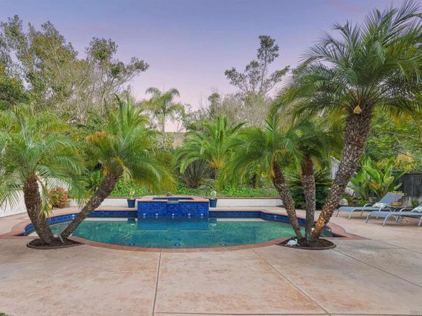 7424 La Mantanza, San Diego CA 92127