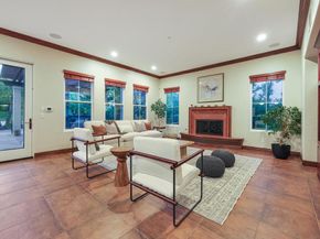 7424 La Mantanza, San Diego CA 92127