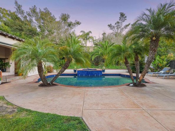7424 La Mantanza, San Diego CA 92127