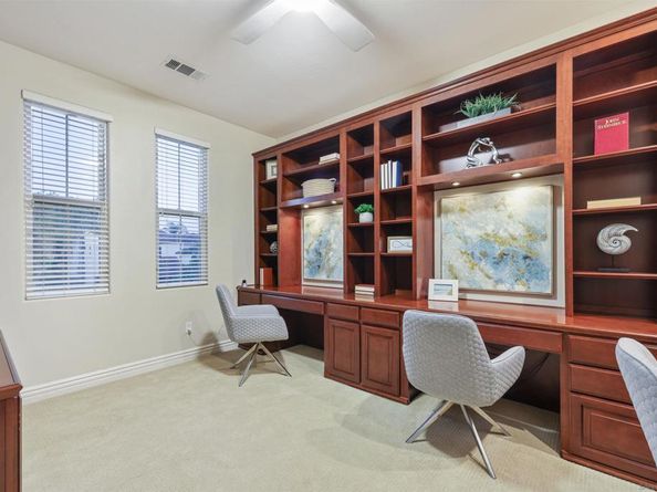 7424 La Mantanza, San Diego CA 92127